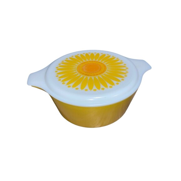 pyrex sunflower 2.5 qt